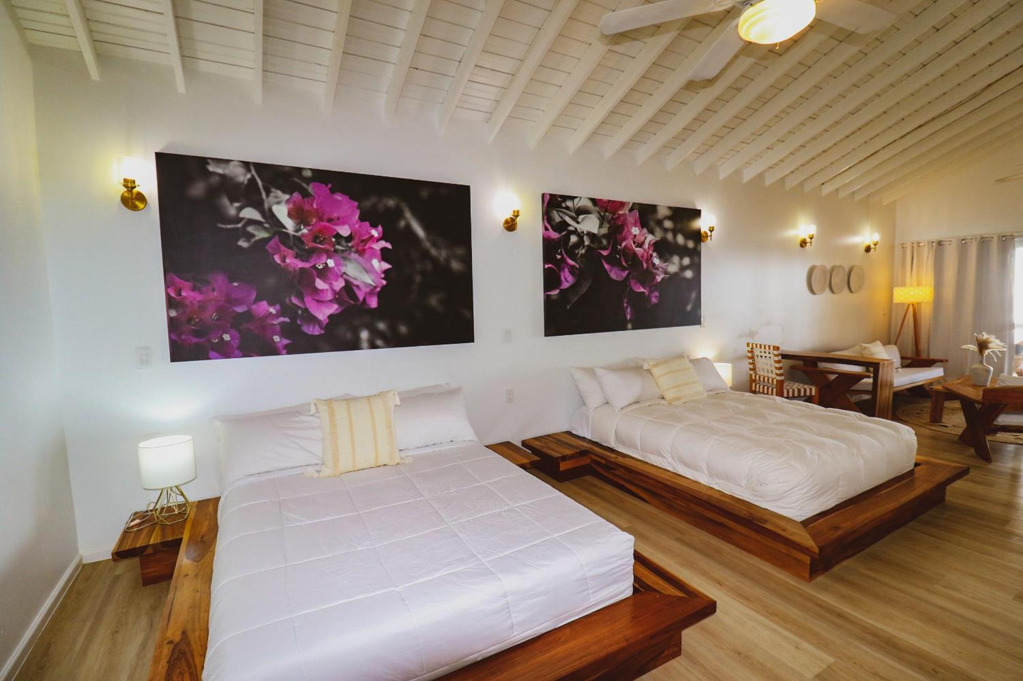 Luna Beach Luxury Boutique Beach Front Resort Jobs Bight Екстериор снимка
